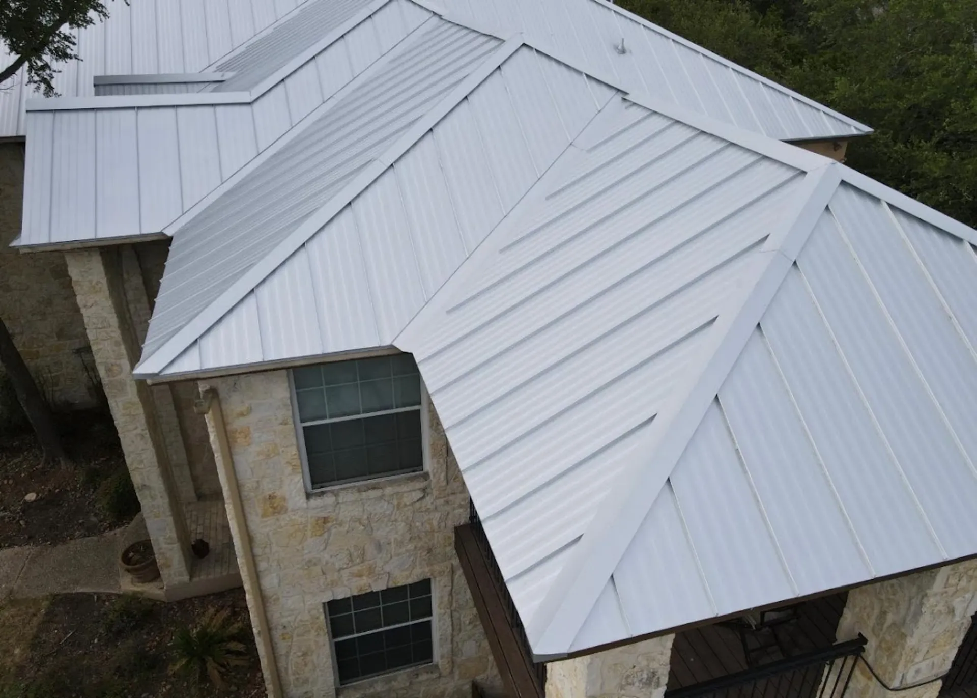 Metal Roofing services in Four Corners, OR